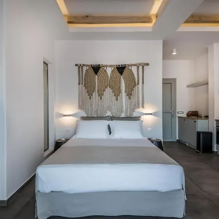 Апартаменты Vivere Luxury Pera Gyalos